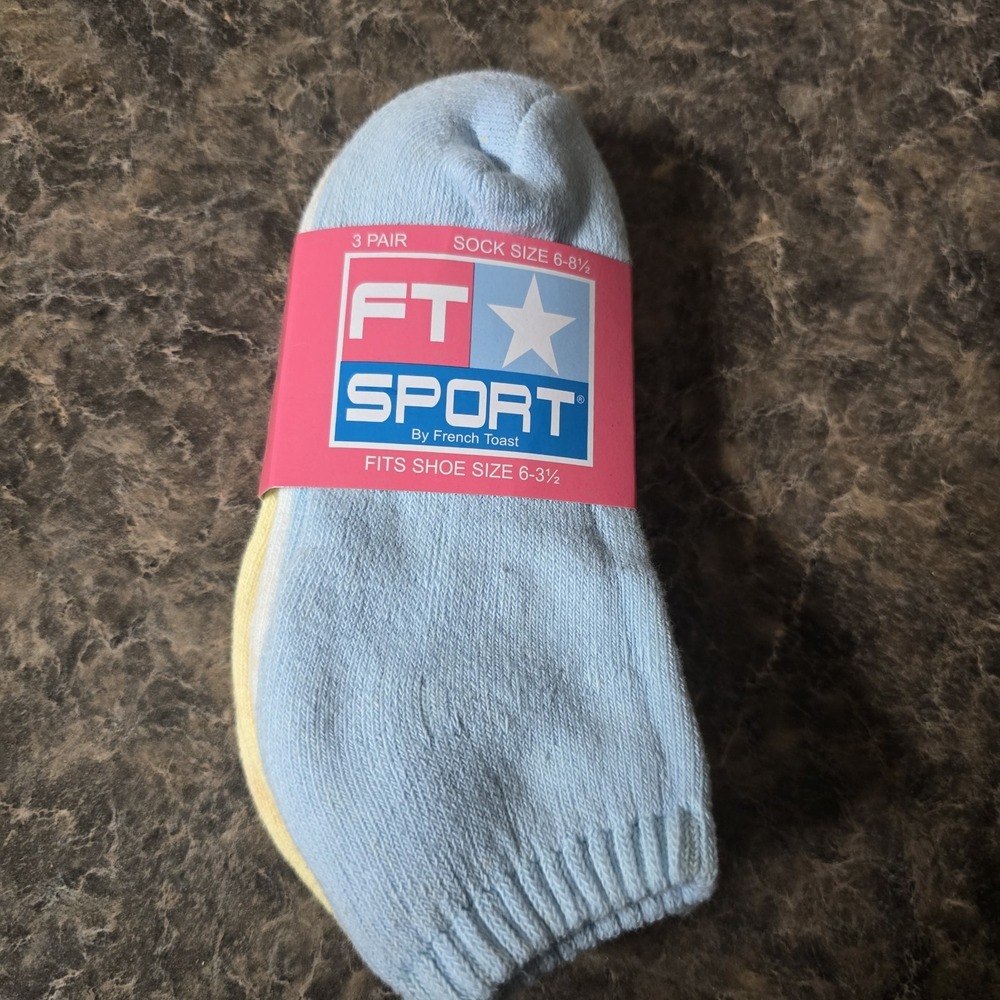 Vintage 2004 FT Sport French Toast Girls Socks 3 Pair 6-8.5 Pastel Deadstock